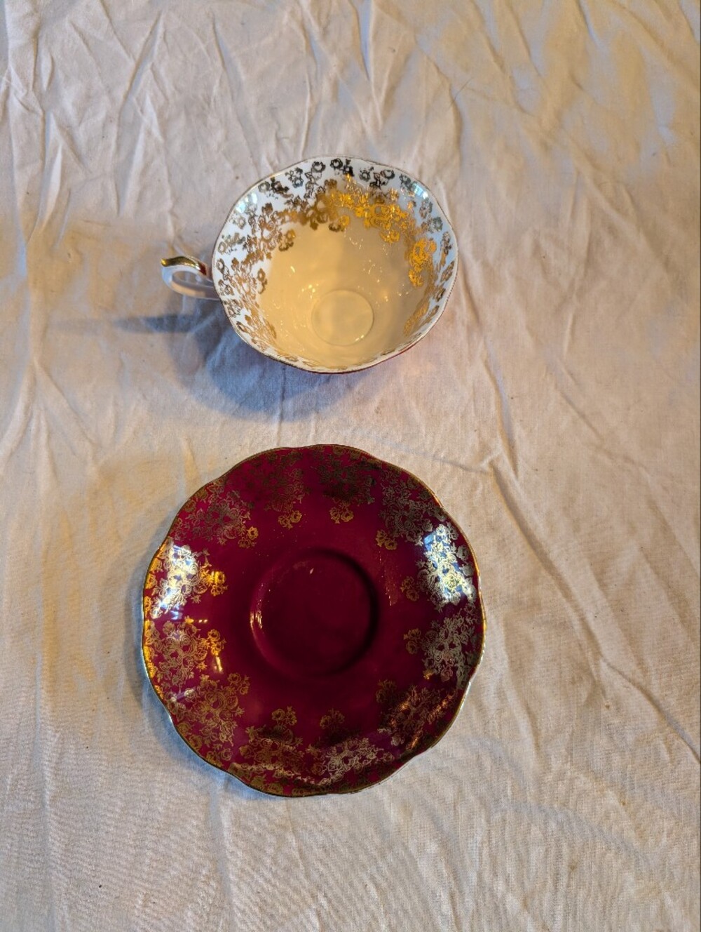 2/60$ Royal Albert Red and Gold Teacup with Saucer - Picture 2 of 8